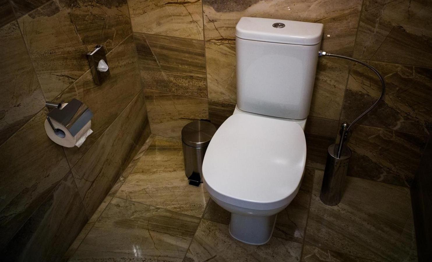 A7 Apartments Komárno الغرفة الصورة